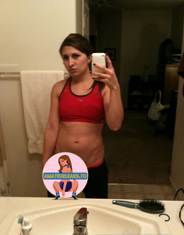 Reina Fortin – Amateur Girl Selfie Nude Statewins Leaks
