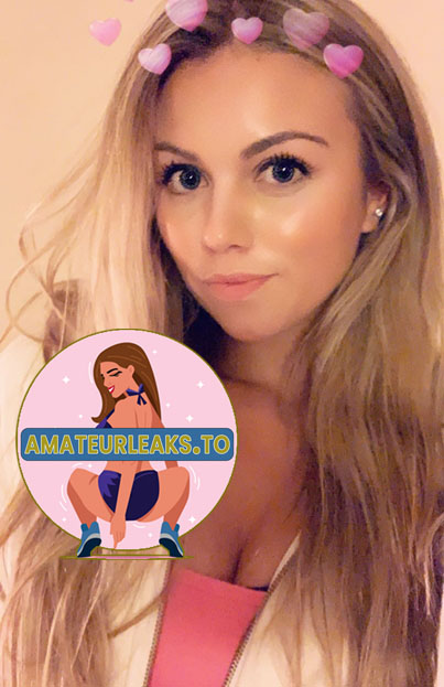 Natalie Mecum – Cute Sexy Girl Selfie Nudes Nudeleaksteens Leaks
